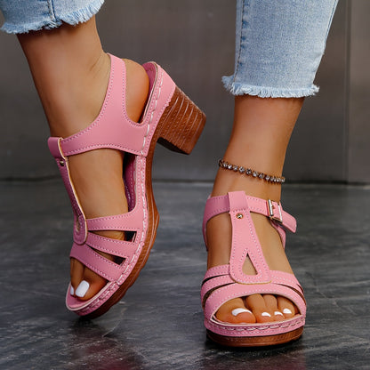 Frida | Let og Elegant Sommersandal med Klassisk Look